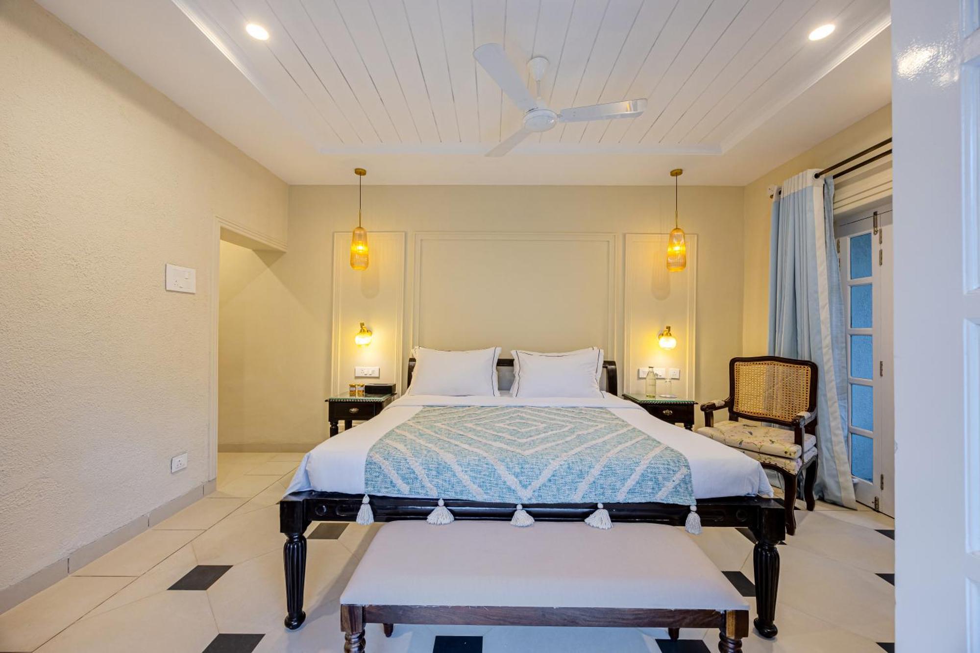 Elivaas 4 Bhk Villa Near Beach With Private Pool & Bar - Casa Boa Vida Кандолім Екстер'єр фото