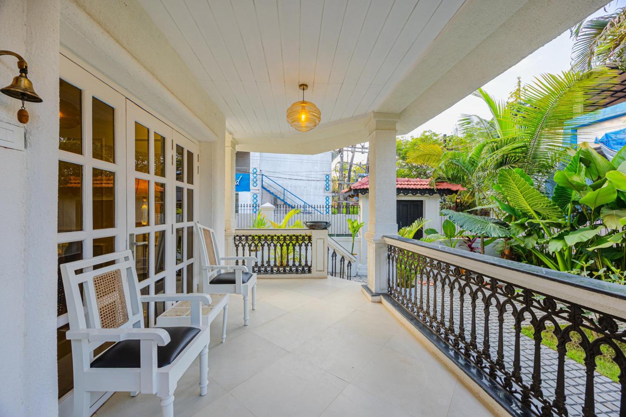 Elivaas 4 Bhk Villa Near Beach With Private Pool & Bar - Casa Boa Vida Кандолім Екстер'єр фото