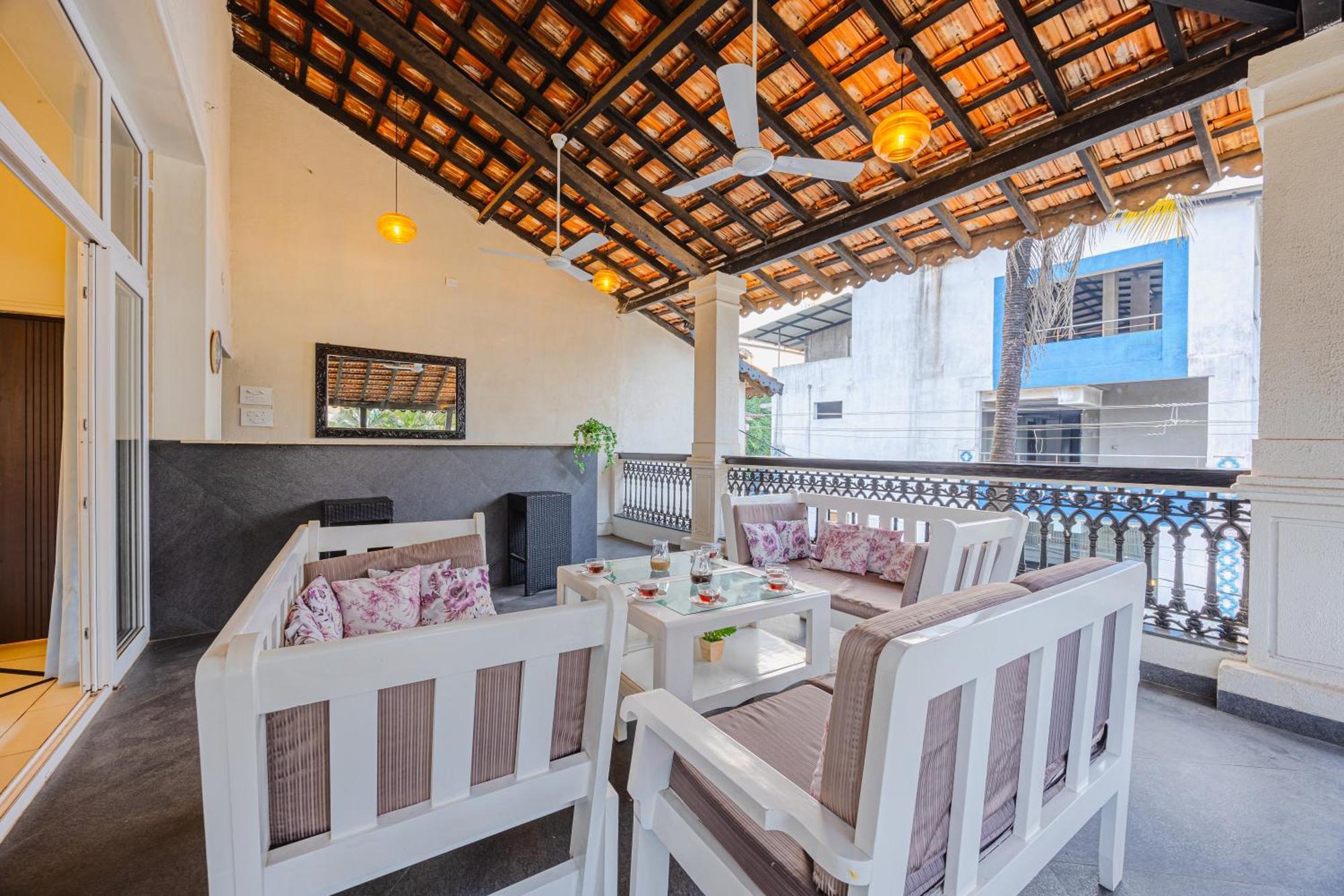Elivaas 4 Bhk Villa Near Beach With Private Pool & Bar - Casa Boa Vida Кандолім Екстер'єр фото