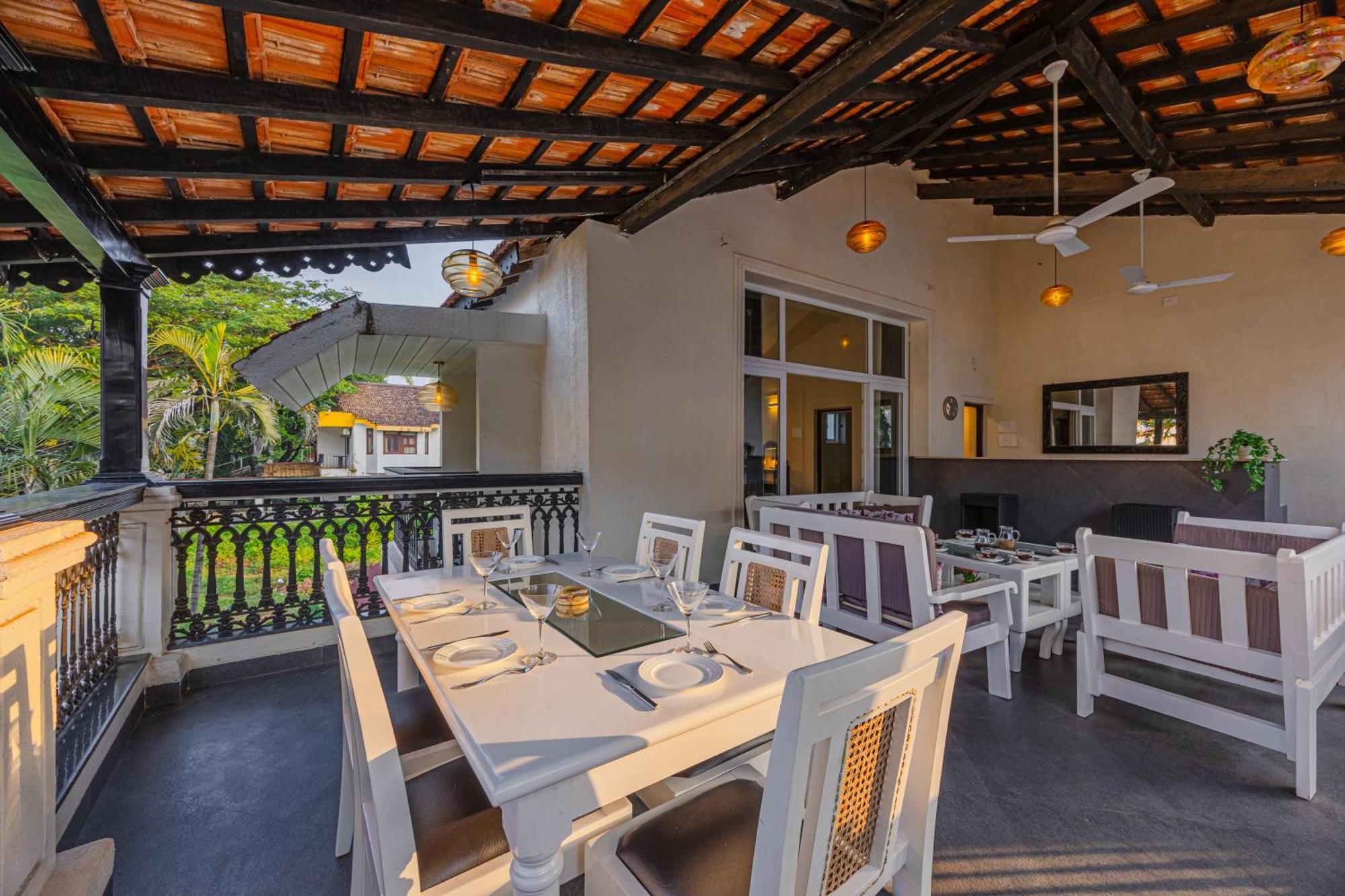 Elivaas 4 Bhk Villa Near Beach With Private Pool & Bar - Casa Boa Vida Кандолім Екстер'єр фото