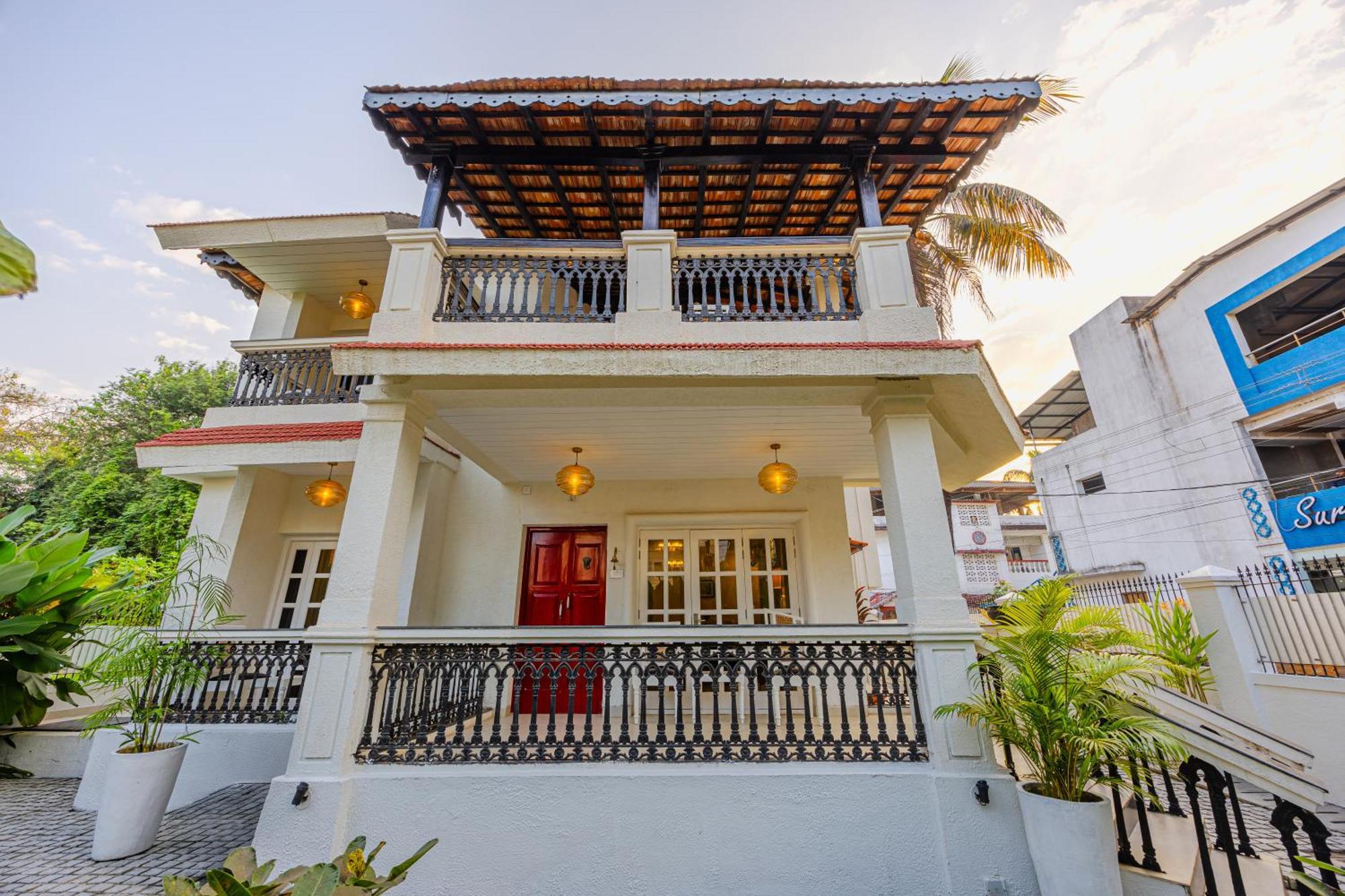 Elivaas 4 Bhk Villa Near Beach With Private Pool & Bar - Casa Boa Vida Кандолім Екстер'єр фото