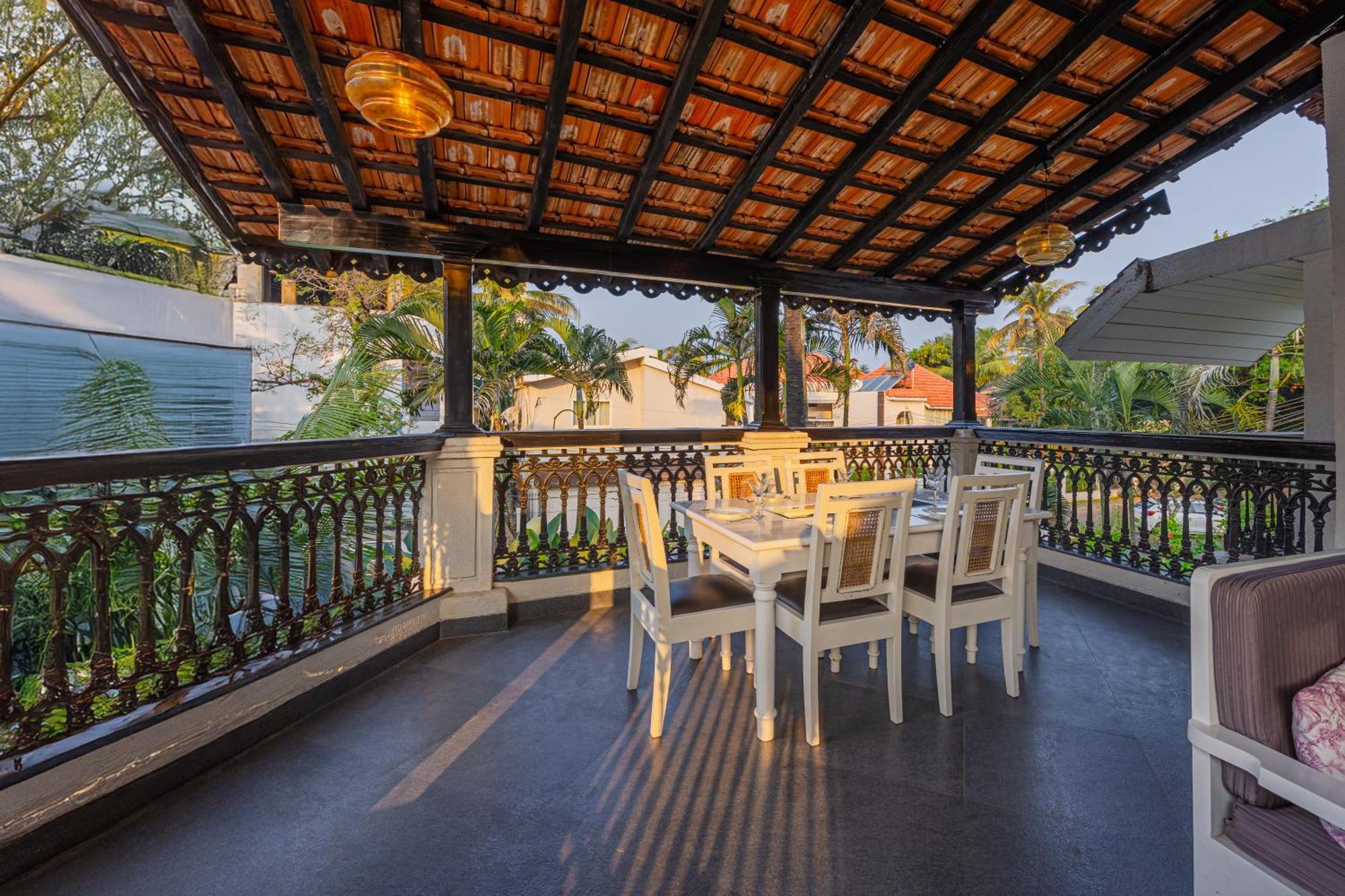 Elivaas 4 Bhk Villa Near Beach With Private Pool & Bar - Casa Boa Vida Кандолім Екстер'єр фото