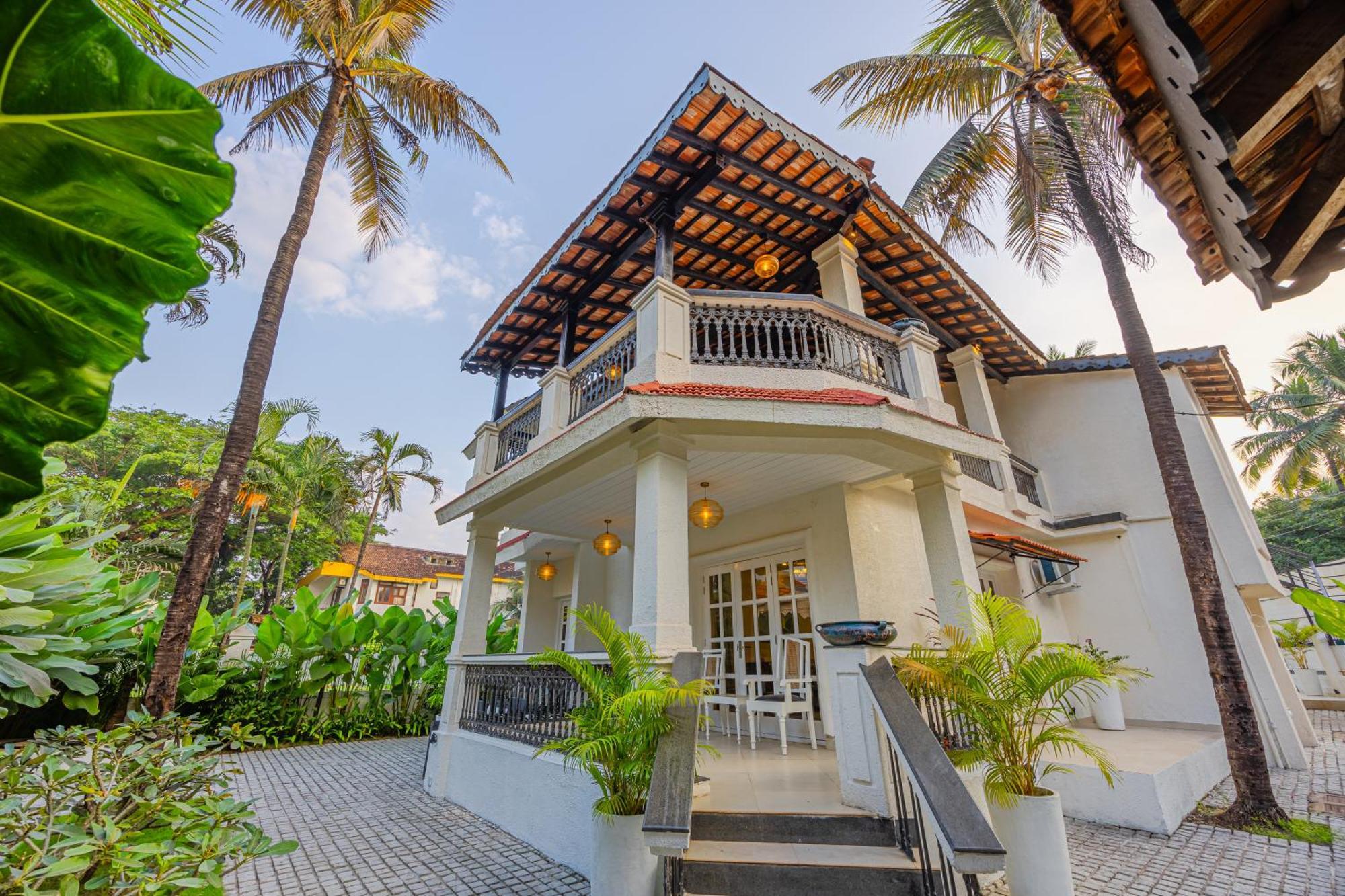 Elivaas 4 Bhk Villa Near Beach With Private Pool & Bar - Casa Boa Vida Кандолім Екстер'єр фото